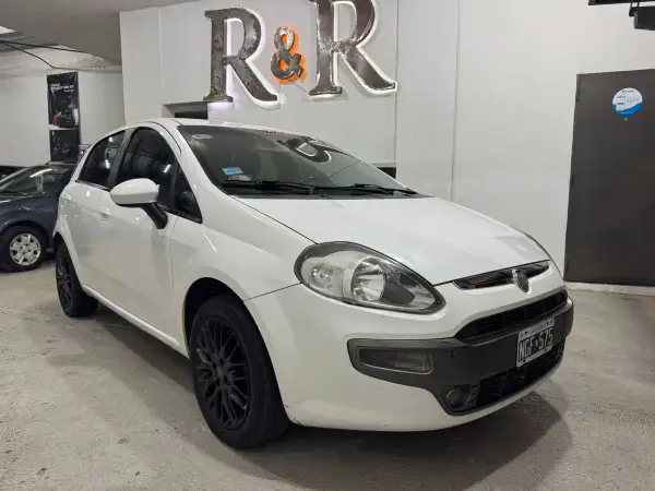 Fiat Punto 1.6 Essence L/13 Dualogic  2013 - foto 1
