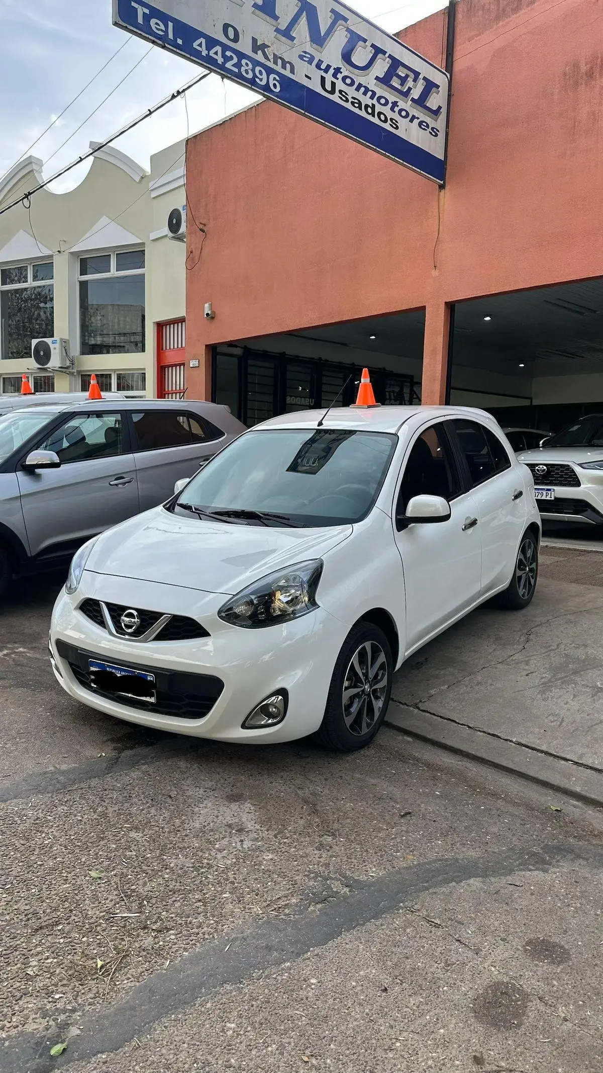 Nissan March 1.6 Advance Pure Drive  2018 - foto 2