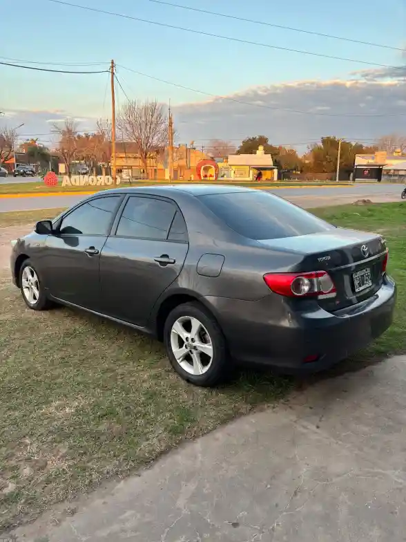 Toyota Corolla 1.8 Xei L/11  2014 - foto 4