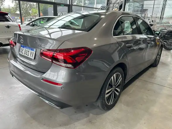 Mercedes Benz A 200 Sedan Progressive       L/19  2021 - foto 5