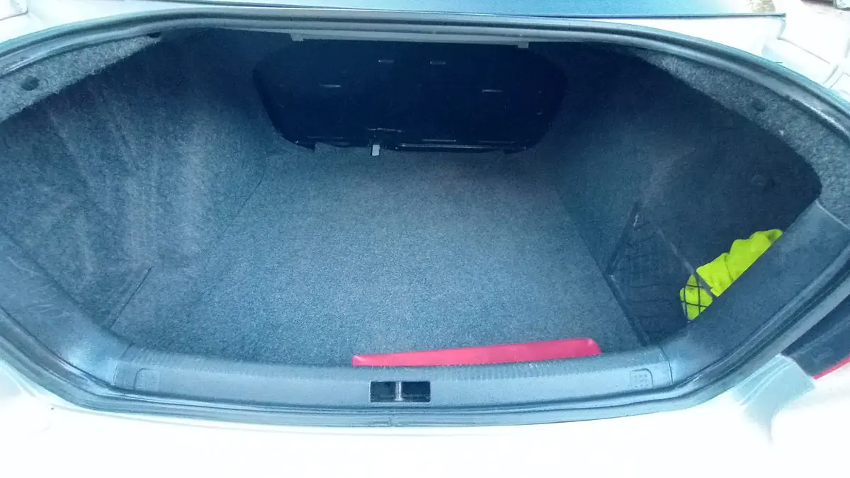 Volkswagen Bora 2.0 Mpi Trendline L/07  2013 - foto 5