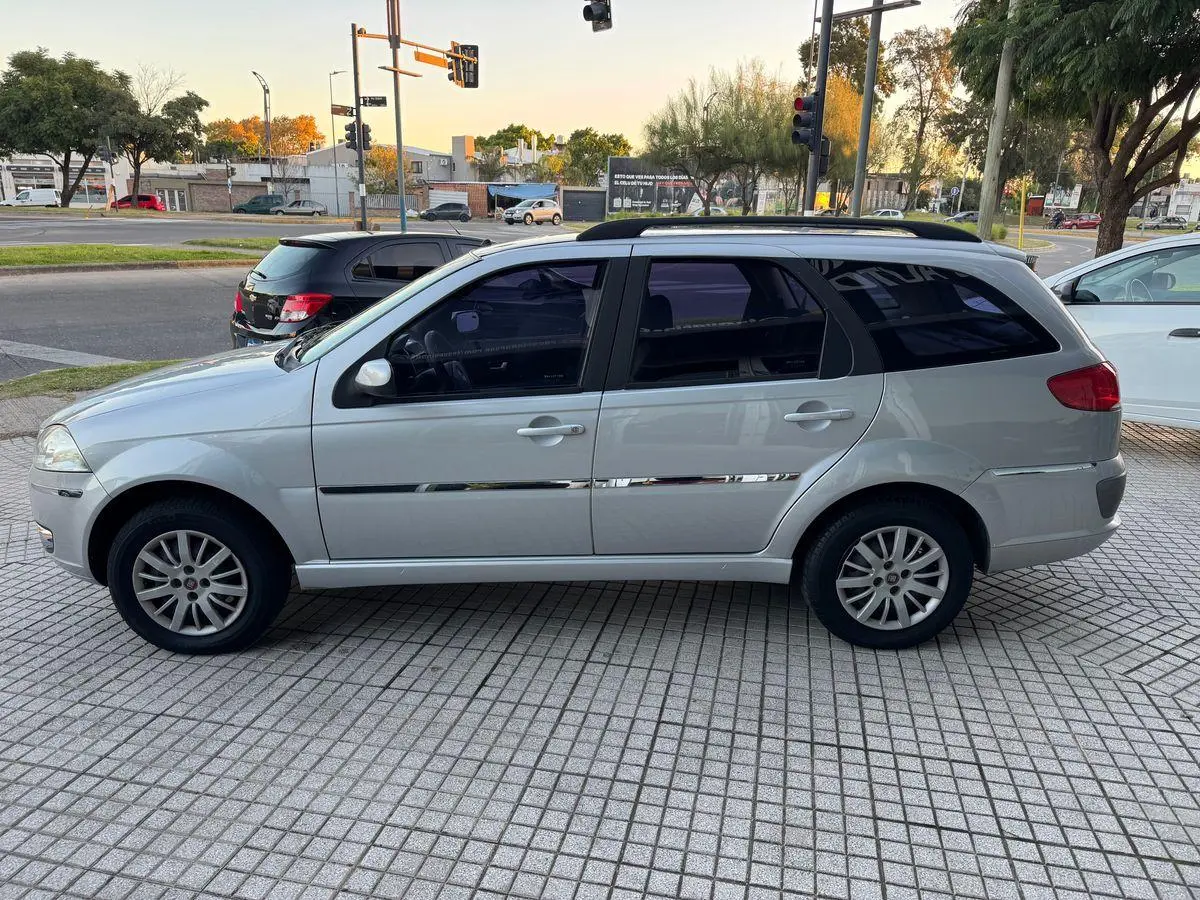 Fiat Palio We 1.4 Attractive  2010 - foto 2