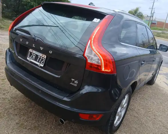 Volvo Xc 60 3.0 T6 Plus Aut  2013 - foto 4