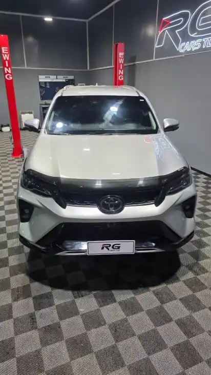 Toyota Sw4 Tdi Srx Aut L/24   2025 - foto 3