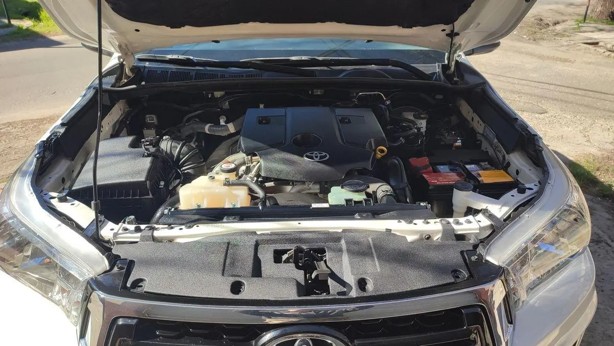 Toyota Hilux L/16 2.8 Dc 4X2 Tdi Srv  2019 - foto 4