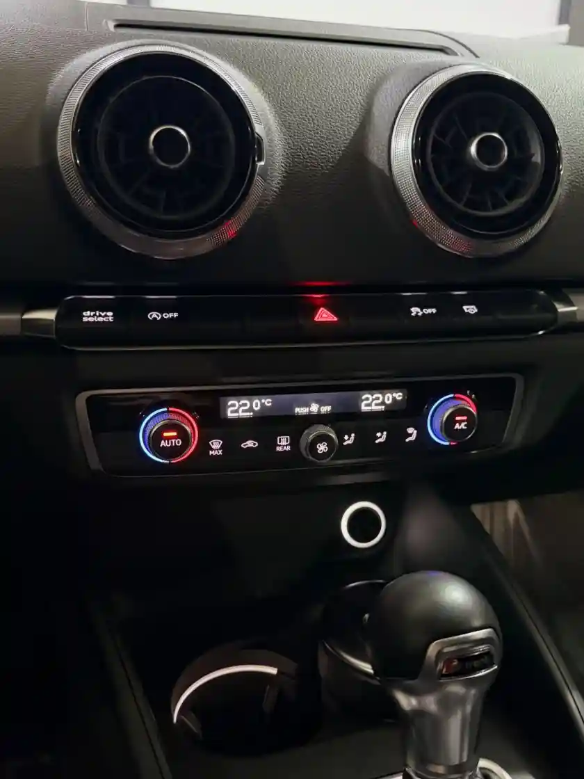 Audi A3 Sedan 1.4T L/17 S-Tronic  2018 - foto 4