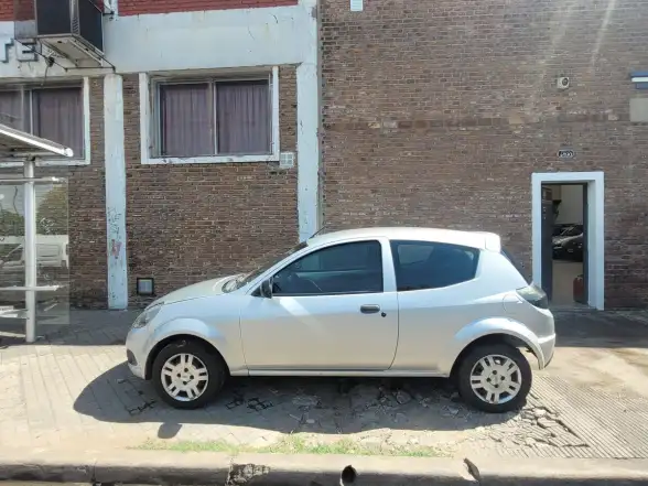 Ford Ka 1.0 Fly Viral              L/11  2012 - foto 2