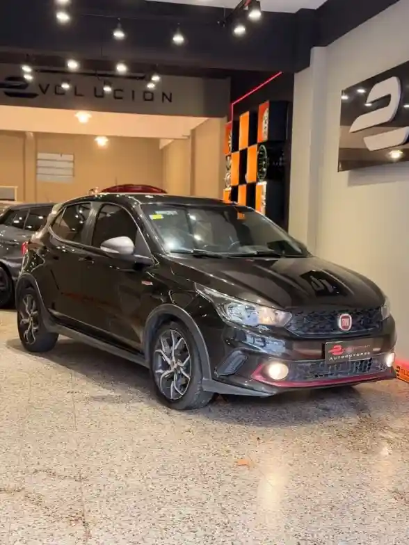 Fiat Argo 1.8 Hgt  2018 - foto 1