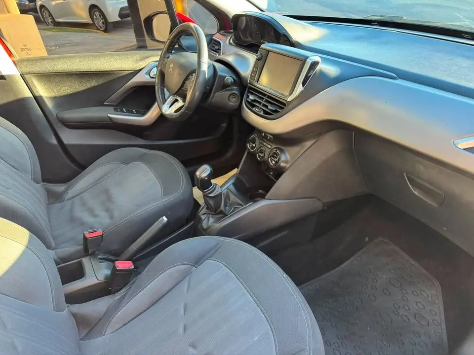 Peugeot 208 1.6 5P Allure  2016 - foto 3