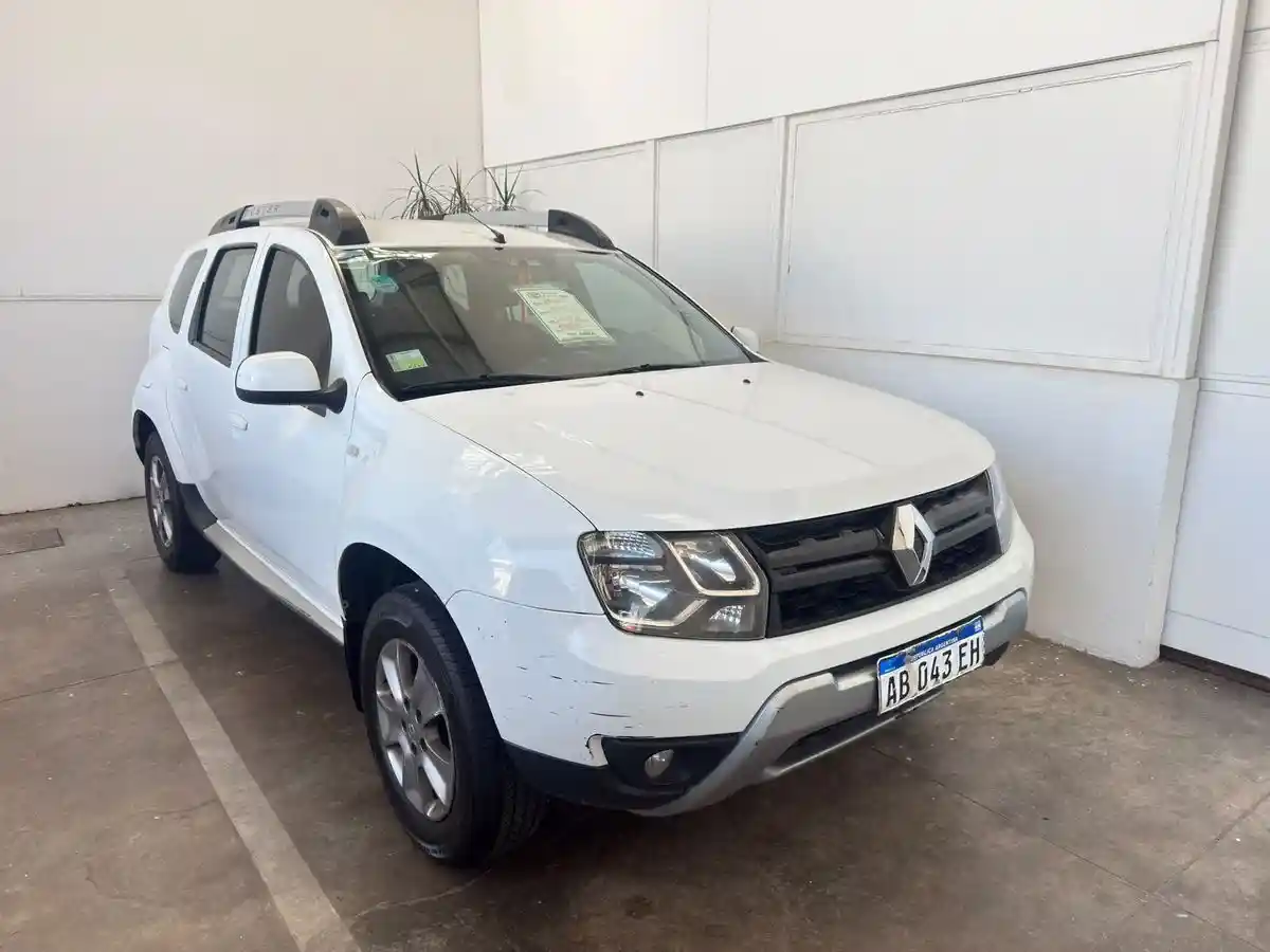Renault Duster 2.0 4X4 Privilege  L/15  2017 - foto 3