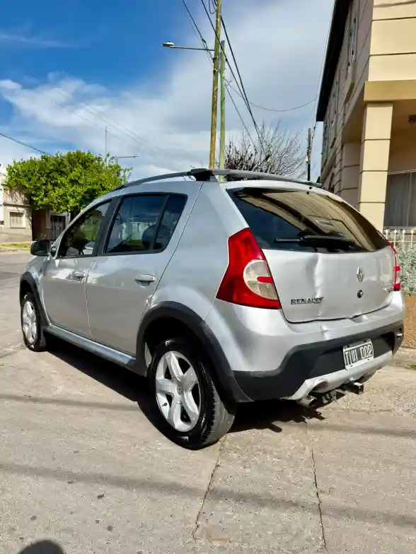 Renault Sandero Stepway 1.6 Luxe  2009 - foto 4