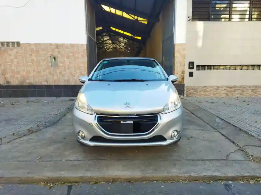 Peugeot 208 1.5 5P Allure Nav Touch  2015 - foto 3