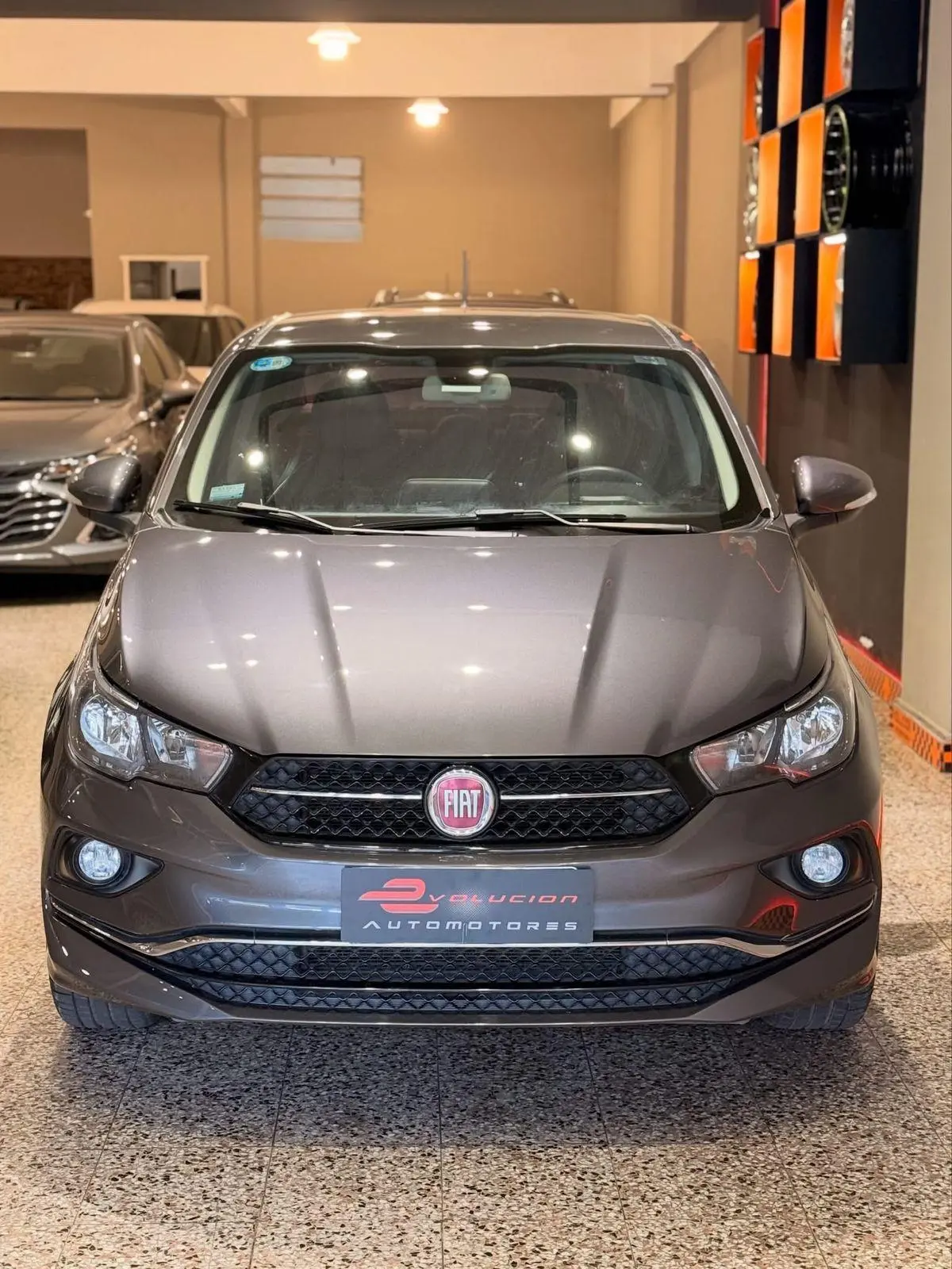 Fiat Cronos 1.8 Precision  2020 - foto 3