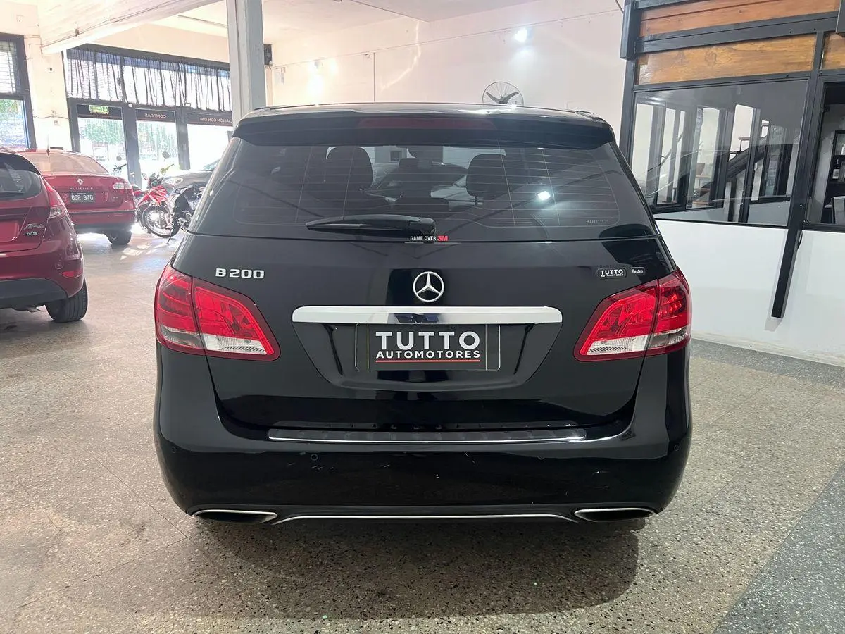 Mercedes Benz B 200 City Aut  2018 - foto 3