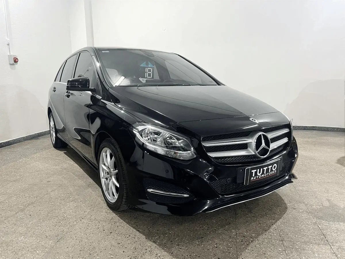 Mercedes Benz B 200 City Aut  2018 - foto 5