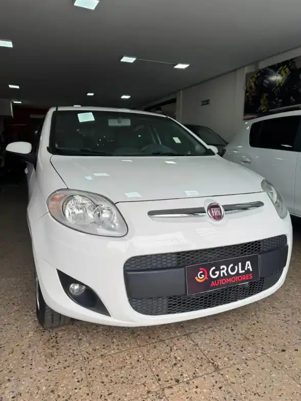 Fiat Palio 1.6 5 P Essence  L/14  2015 - foto 2