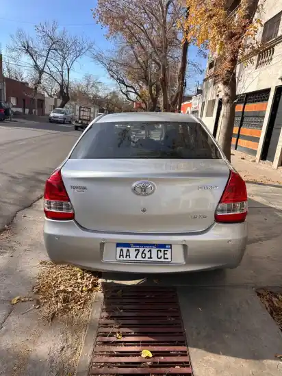 Toyota Etios 1.5 4 Ptas Xs  2016 - foto 3