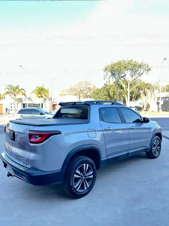 Fiat Toro 1.3T Freedom 4X2 At L/24  2025 - foto 2