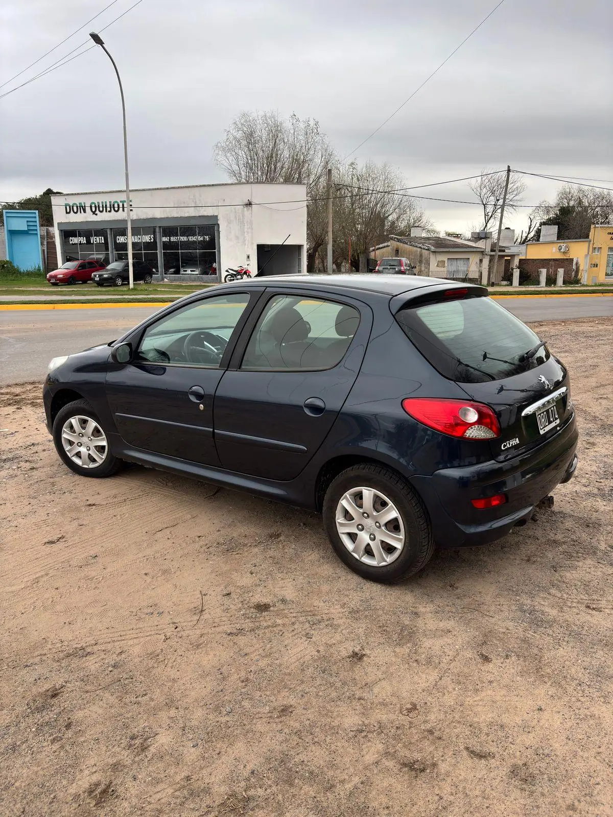 Peugeot 207 Compact 1.4 5 P Xr//Active  2015 - foto 4