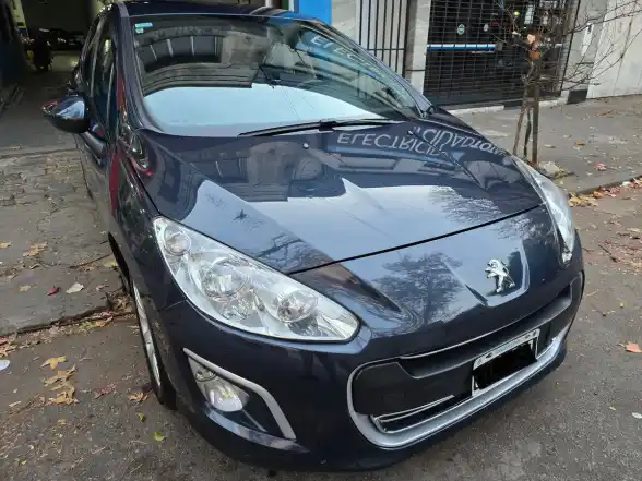 Peugeot 308 1.6 Active  2015 - foto 1