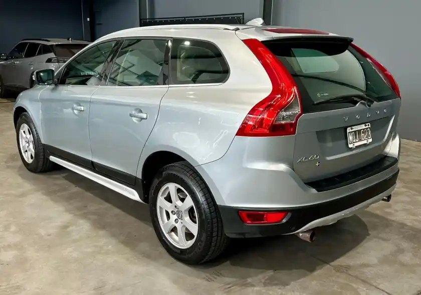 Volvo Xc 60 2.0 T5 High  2013 - foto 4