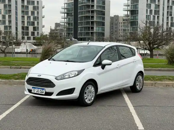 Ford Fiesta  1.6 5P S              (Kd)  2017 - foto 1