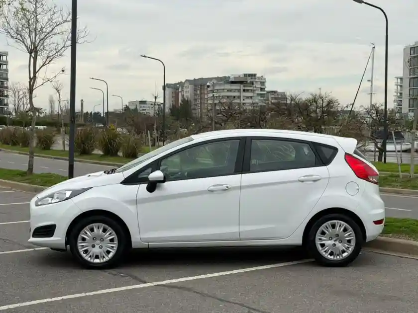 Ford Fiesta  1.6 5P S              (Kd)  2017 - foto 5