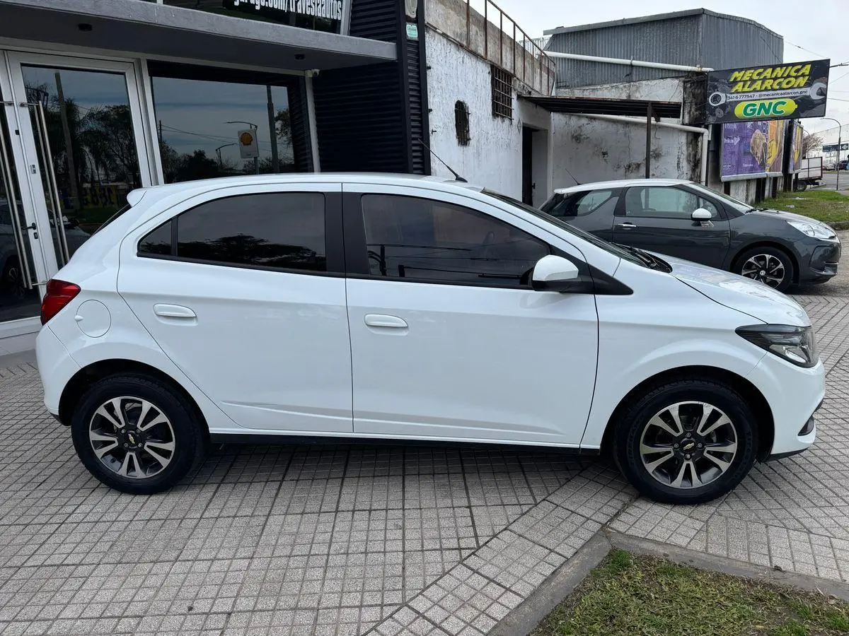 Chevrolet Onix 1.4 Ltz Aut  2016 - foto 4