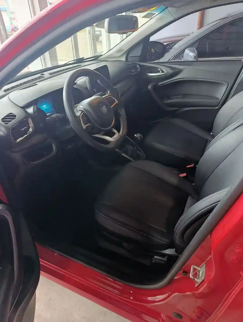 Fiat Cronos L/21 1.8 Precision  2021 - foto 3