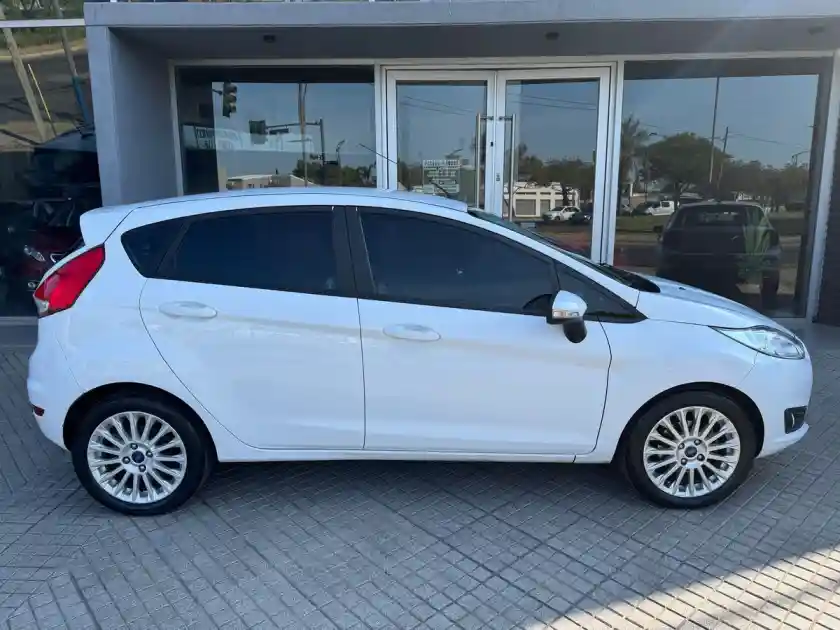Ford Fiesta  1.6 5P Se             (Kd)  2018 - foto 4