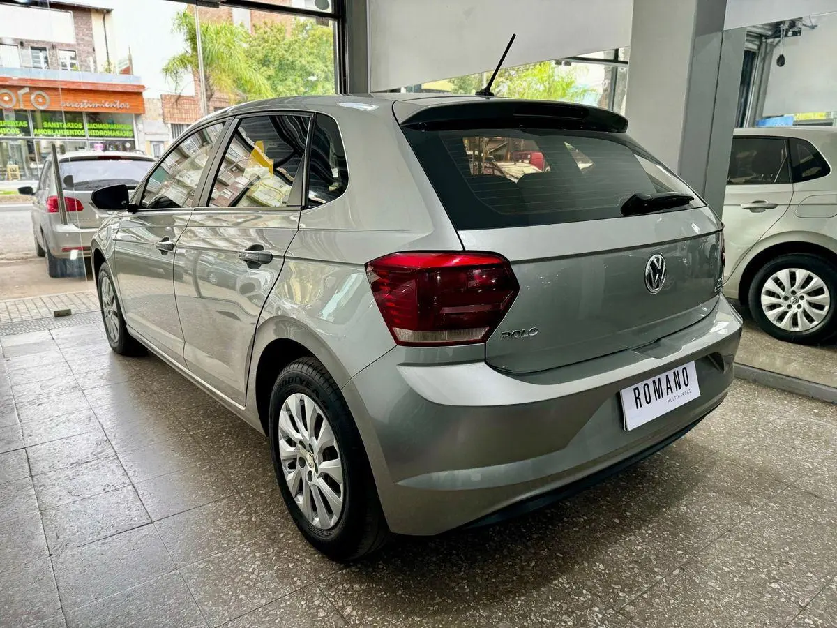 Volkswagen Polo 1.6  L/18 Trendline 5 P Tip  2018 - foto 5