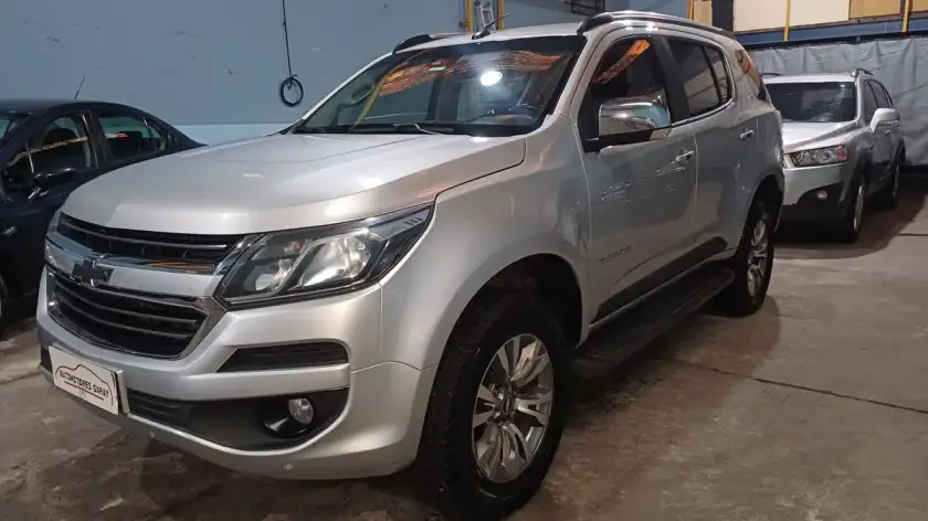Chevrolet Trailblazer 2.8 4X4 Ltz Aut   L/17  2017 - foto 2