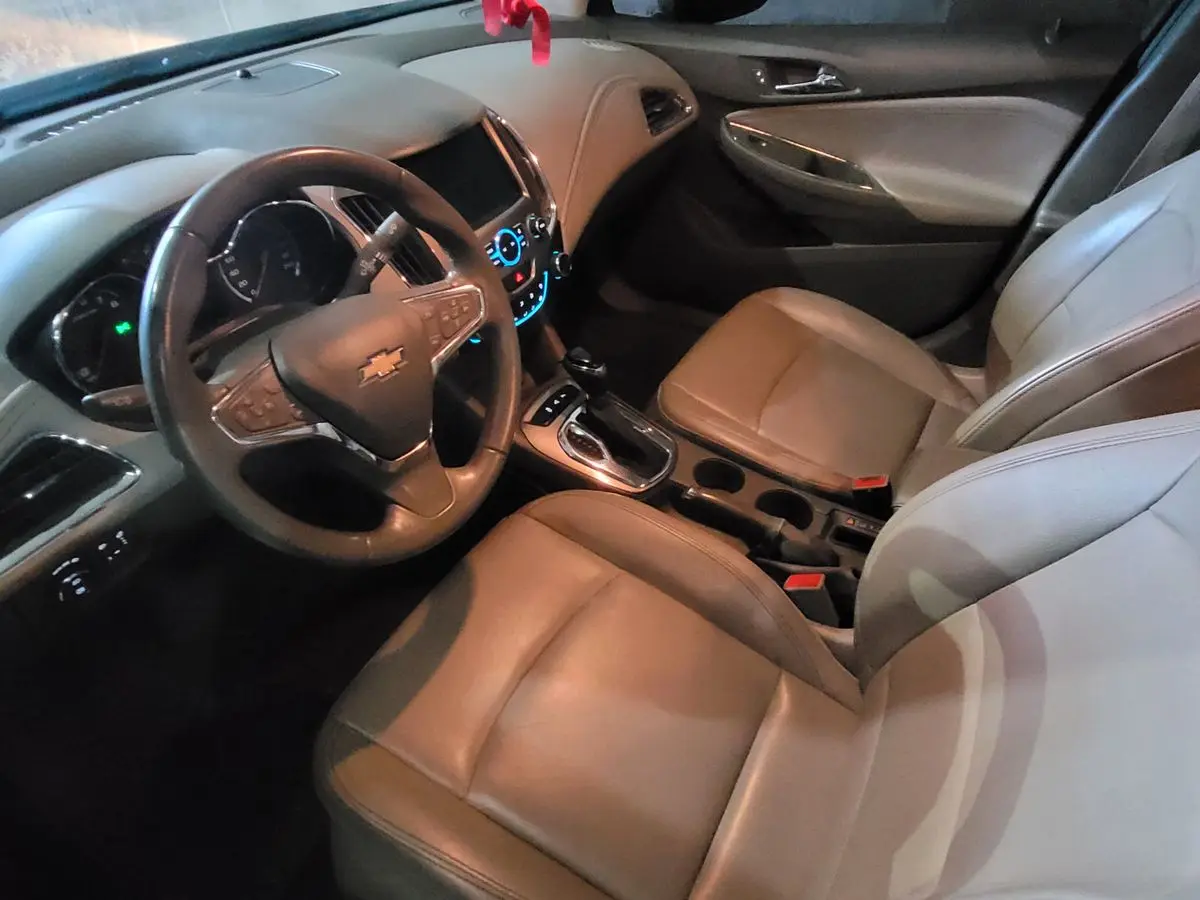 Chevrolet Cruze 1.4 4 Ptas Ltz+ Plus At  2017 - foto 2