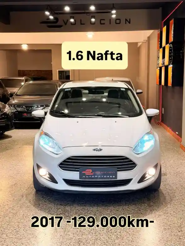 Ford Fiesta  1.6 4P Se Plus        (Kd)  2017 - foto 2