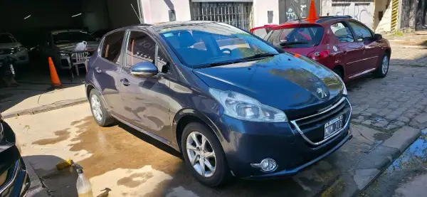 Peugeot 206 1.4 5 Ptas Allure  2013 - foto 1