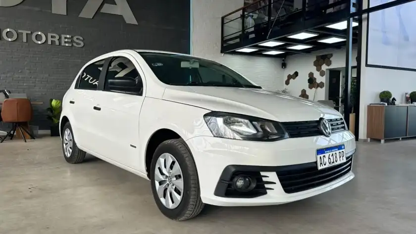 Volkswagen Gol Trend 1.6 5 P L/17  2018 - foto 3