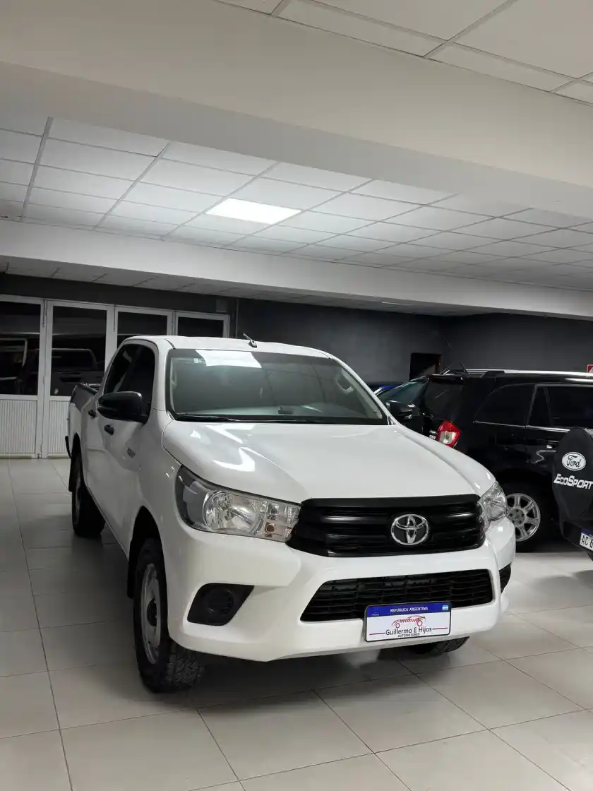TOYOTA HILUX L/16 2.4 DC 4X4 TDI DX 2020 - foto 1