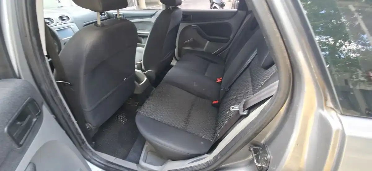 Ford Focus L/08 1.6 4 P Trend Exe  2011 - foto 5
