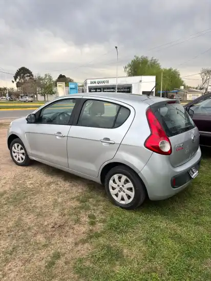 Fiat Palio 1.4 5 P Attractive  2012 - foto 3