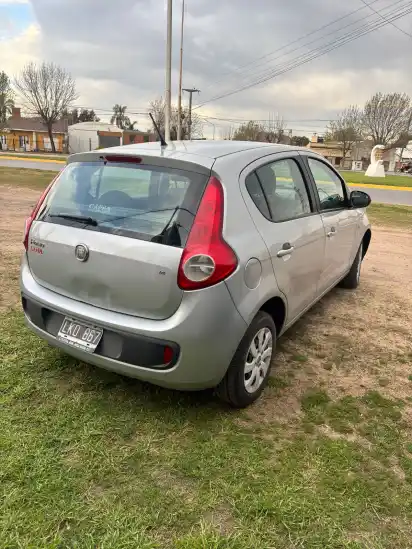 Fiat Palio 1.4 5 P Attractive  2012 - foto 4