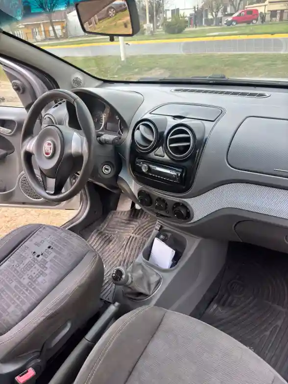 Fiat Palio 1.4 5 P Attractive  2012 - foto 5