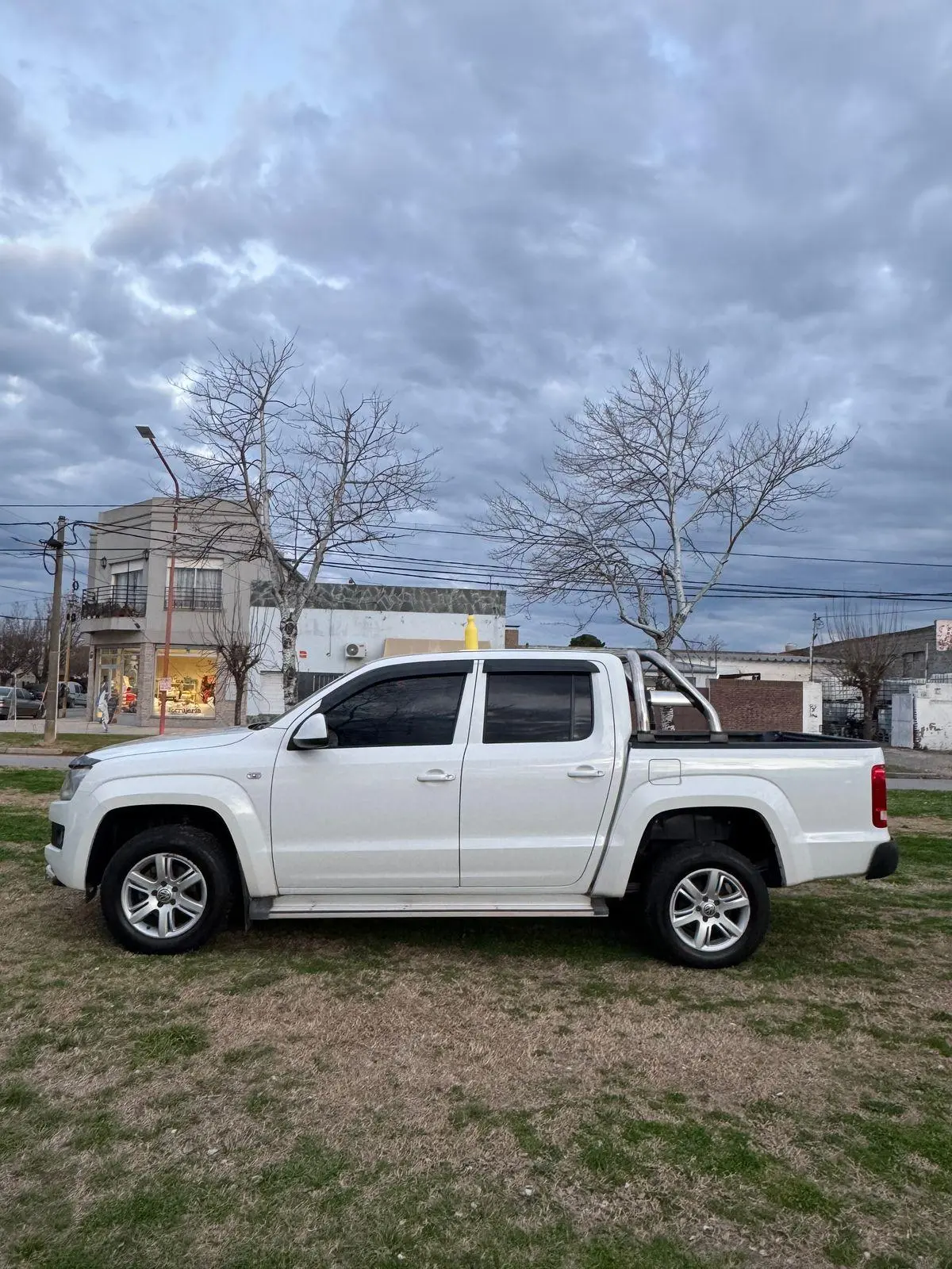 Volkswagen Amarok 20Td 4X2 Dc Highline 180Hp Pk At  2015 - foto 4