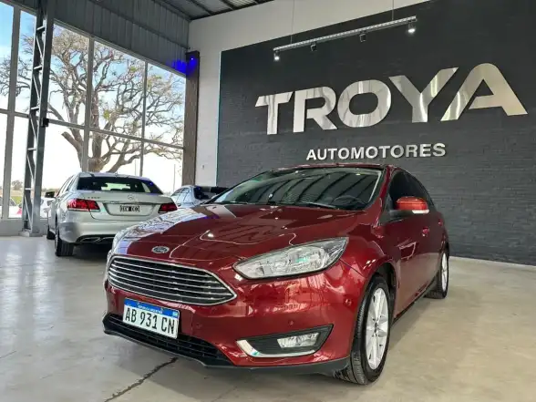 Ford Focus L/16 1.6 5 P S  2017 - foto 1