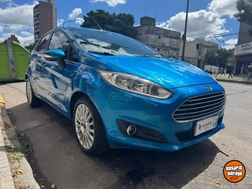 Ford Fiesta  1.6 5P S  Plus        (Kd)  2017 - foto 2