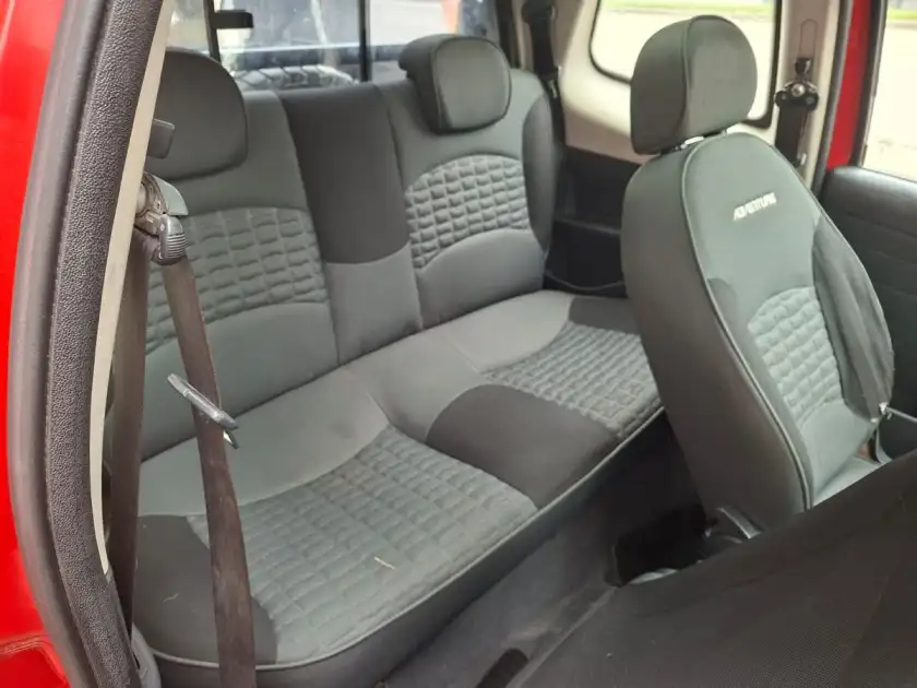 Fiat Strada Adventure 1.6 Dc L/14  2014 - foto 5