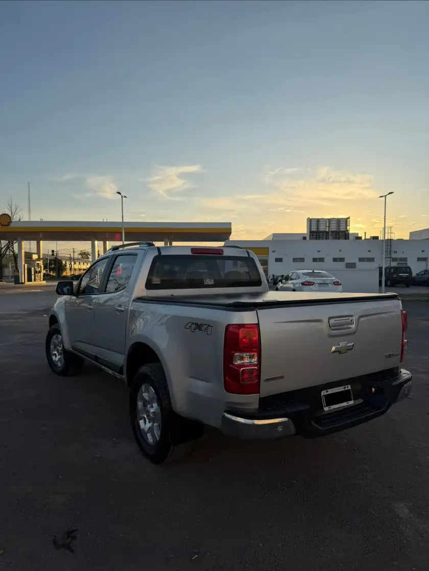 Chevrolet P-Up S10 2.8Td Dc 4X4 Ltz At L/14  2016 - foto 5