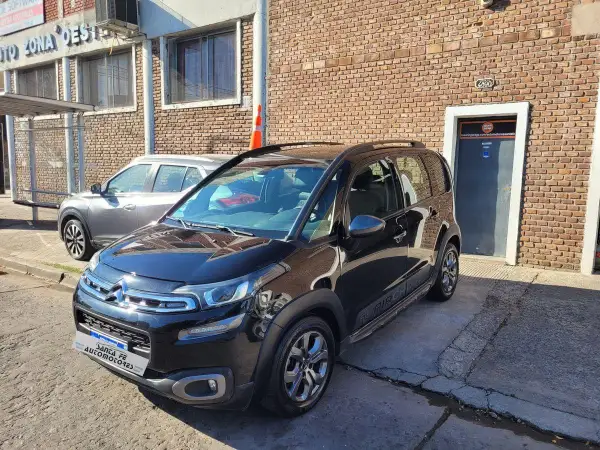 Citroen C 3 Aircross 1.6 Shine At  2018 - foto 1