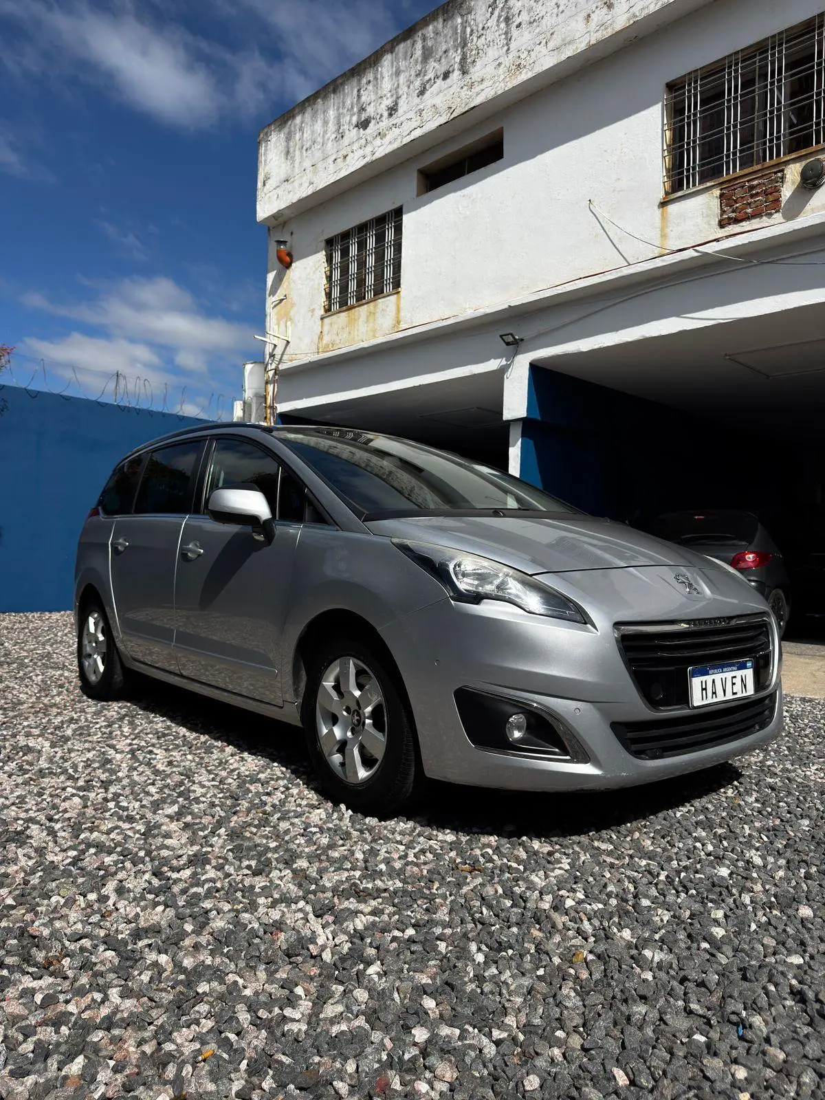 Peugeot 5008 1.6 Feline Tiptronic  2017 - foto 2