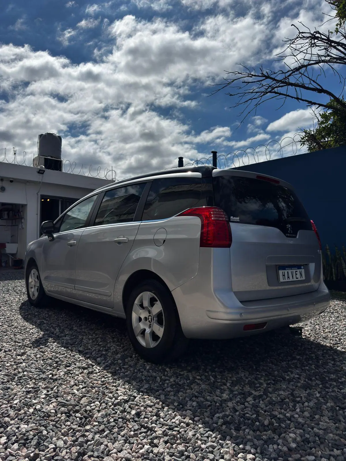 Peugeot 5008 1.6 Feline Tiptronic  2017 - foto 4