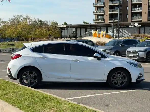 Chevrolet Cruze 1.4 5 Ptas Ltz+ Plus At  2019 - foto 4